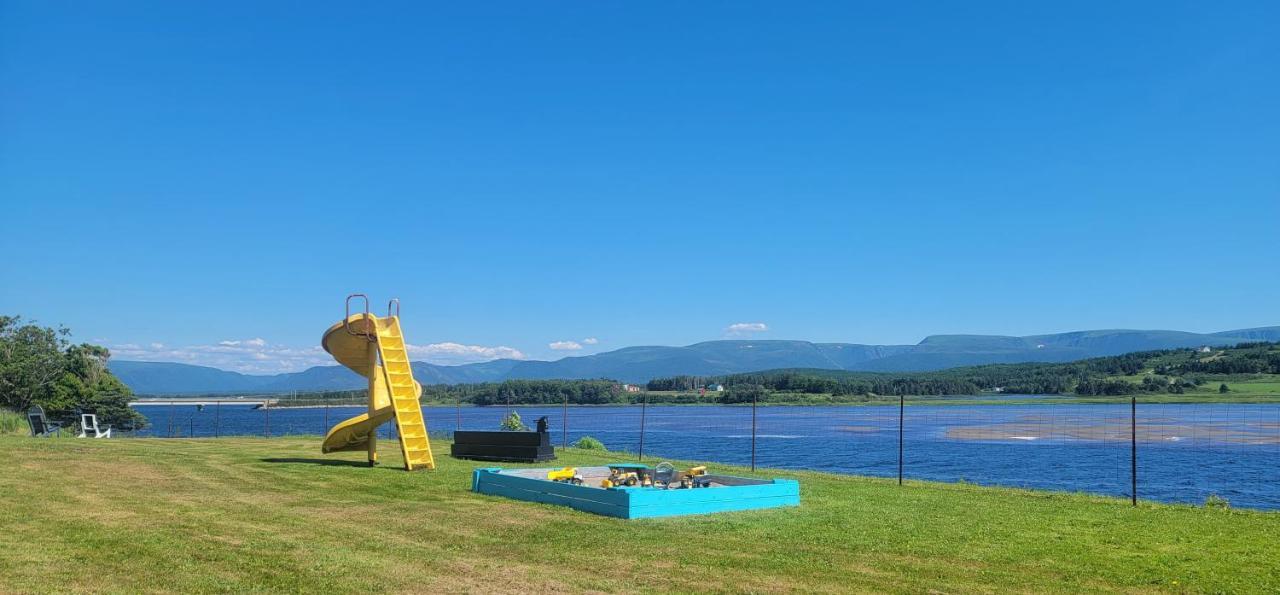 Codroy Valley Cottage Country Saint Andrews ภายนอก รูปภาพ